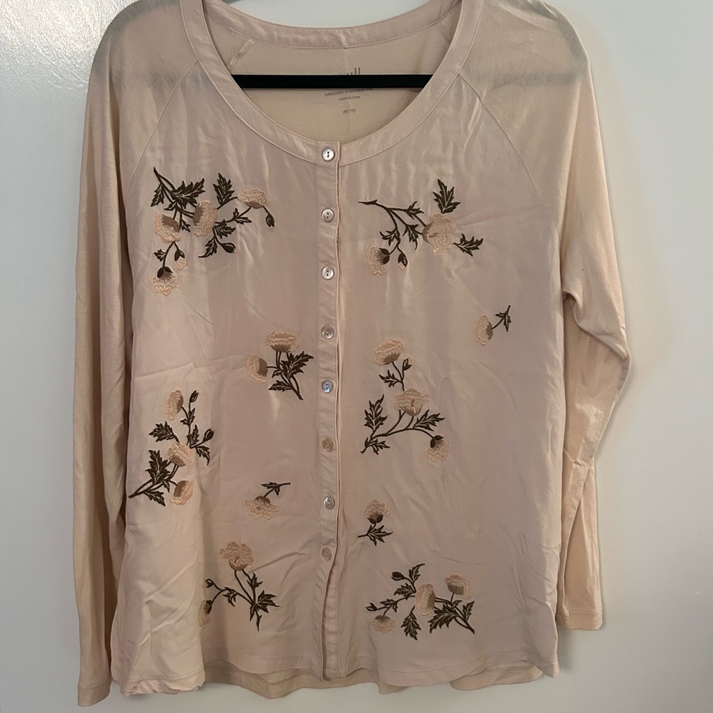 J.Jill beige embroidered ladies blouse, size petite large